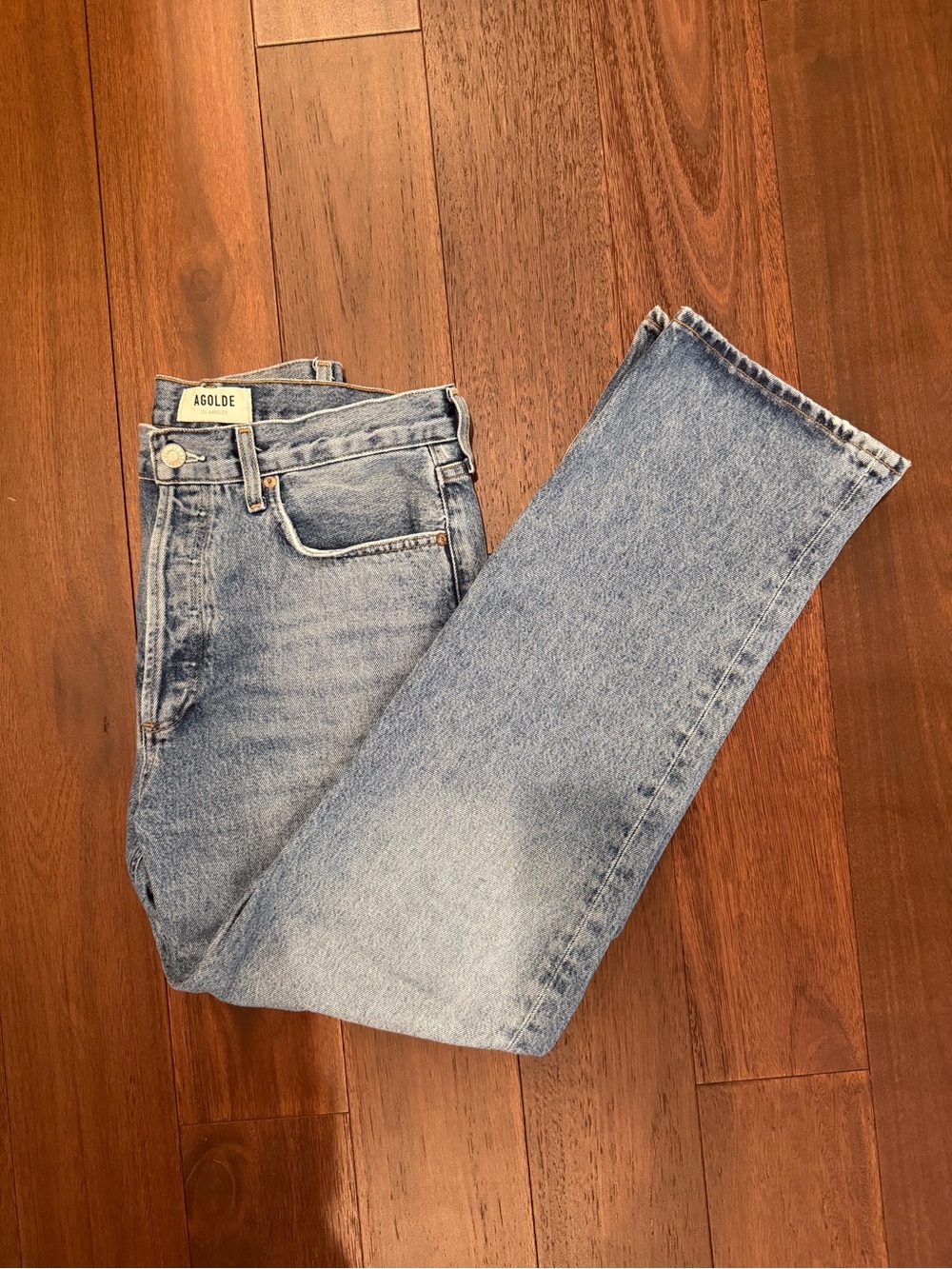 Agolde women’s Light Wash Straight Leg Jeans